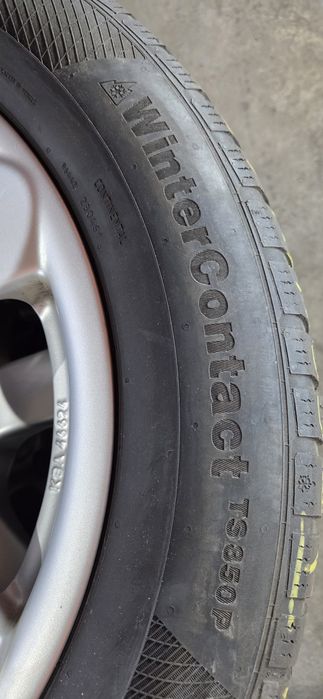 VW T5 джанти със зимни гуми 235/55/17  7,5J×17. ET53. 5×120  цо66