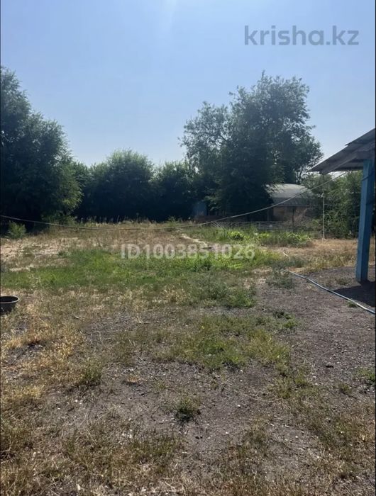 Дом в каракастеке