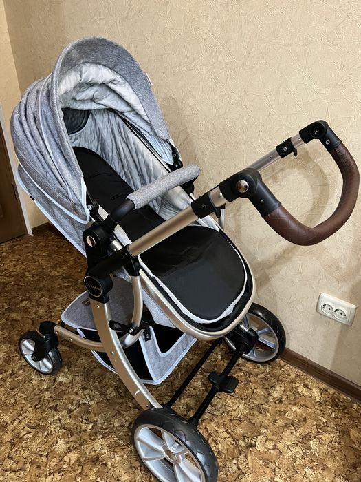 Продам коляску трансформер LuxMom 2в1