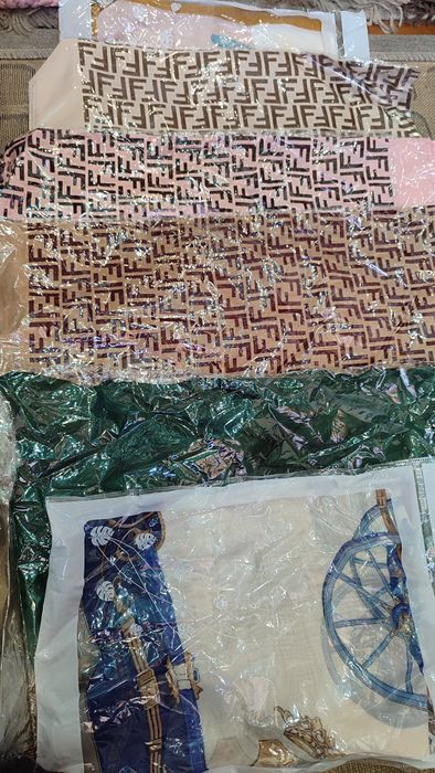 Продам распродаю все по 1000