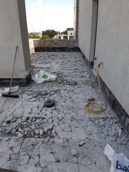 Demolari Apartamente , Debarasări moluz ,Taeri păreți,  Decupări  .