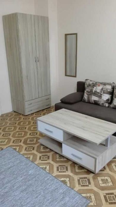 Дава се под наем Едностаен апартамент в Бургас, Възраждане - 30 кв.м за 178.5 € - Снимка #2