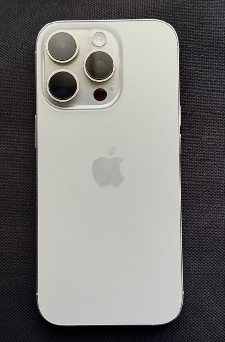 iPhone 16 pro 128 gb