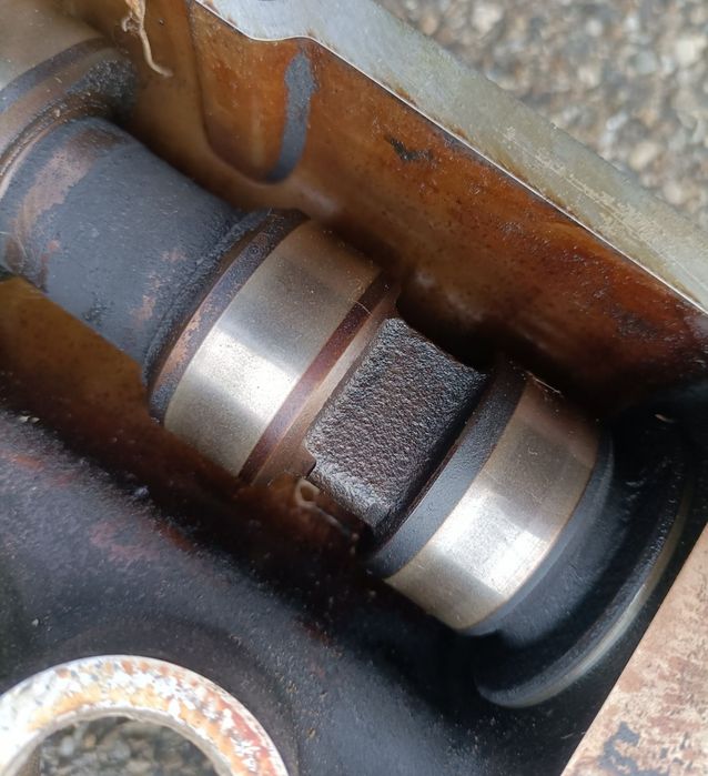 Semichiuloasă:A4 Ibiza golf 4 Fabia livrez colet avantajos oriunde în