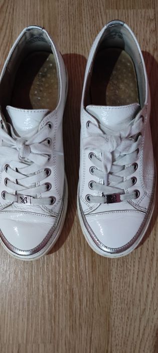 Кеды светлый цвет