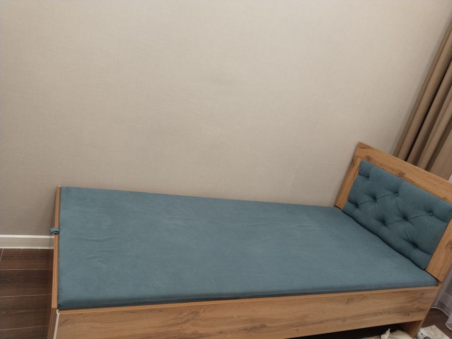 Кровать продам односпальная