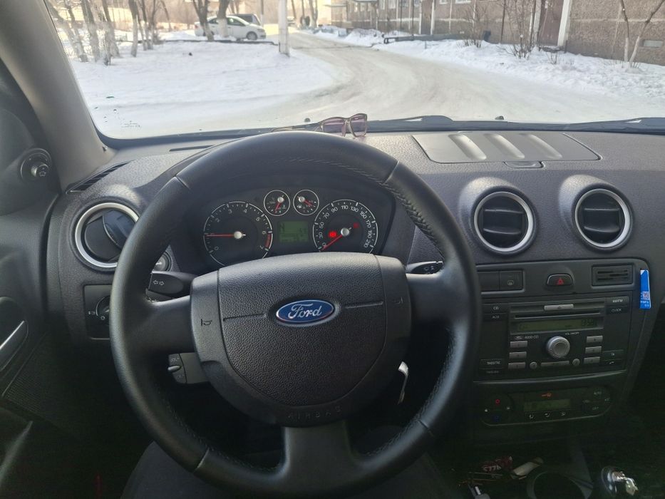 Продаётся форд фьюжн