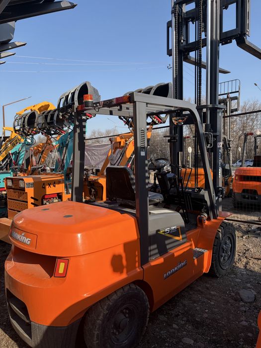 Вилочный погрузчик кара  Lonking