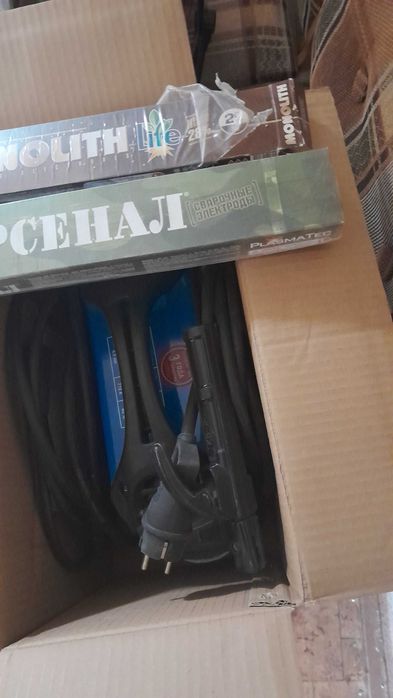 Инвертор сварочный SOLARIS MMA-211