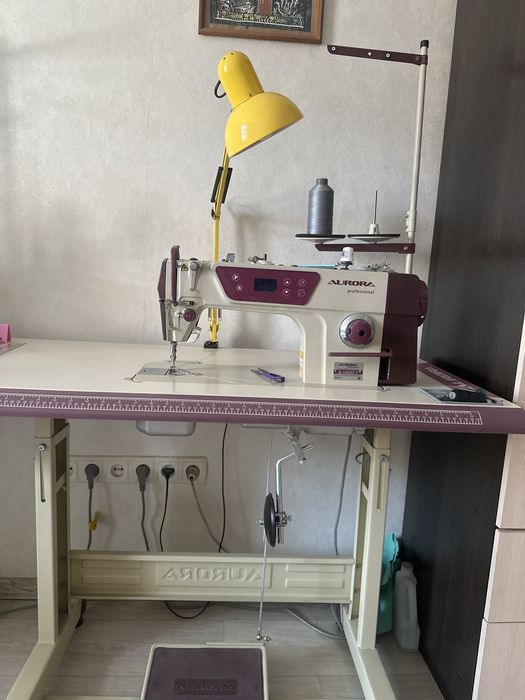 Швейная машина Aurora