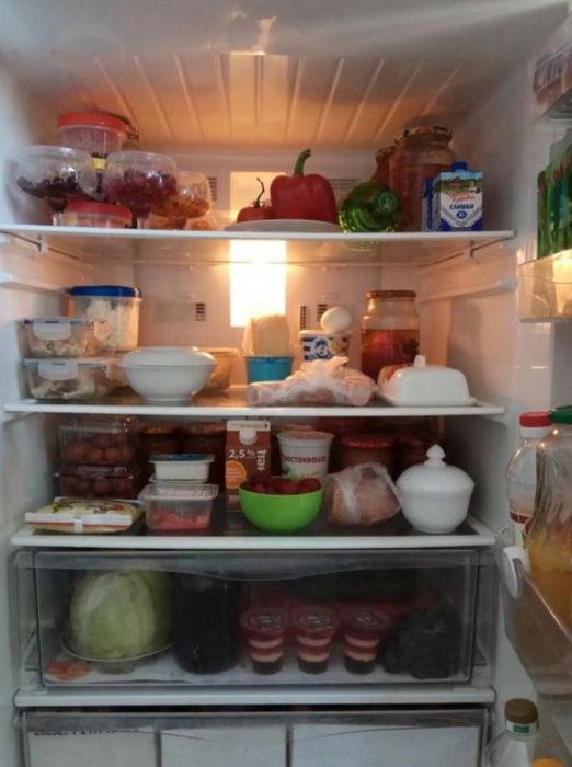 Продам большой холодильник Panasonic