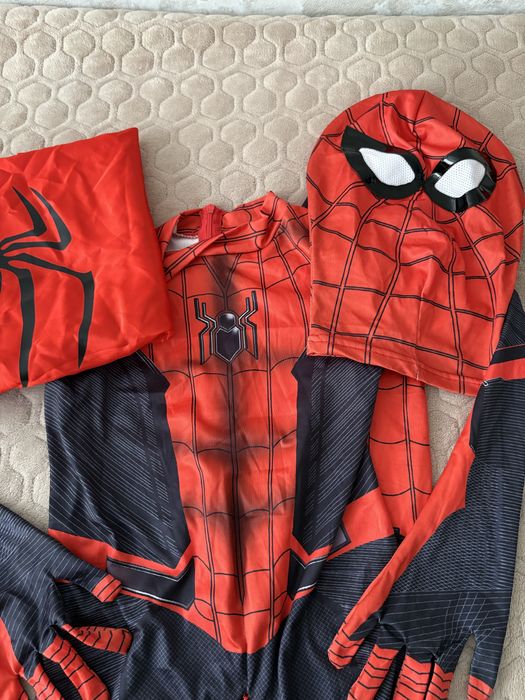 Продам костюм человека-паука