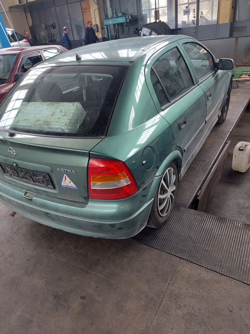 Опел астра г Opel Astra g на части гр. София Враждебна • OLX.bg