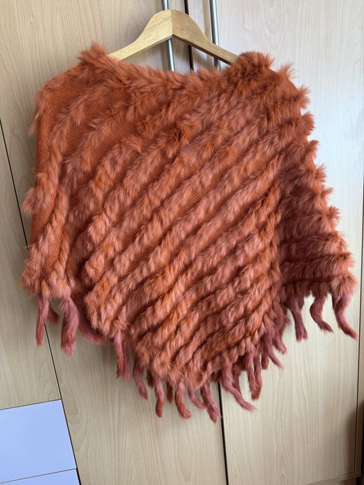 Връхна дреха пончо