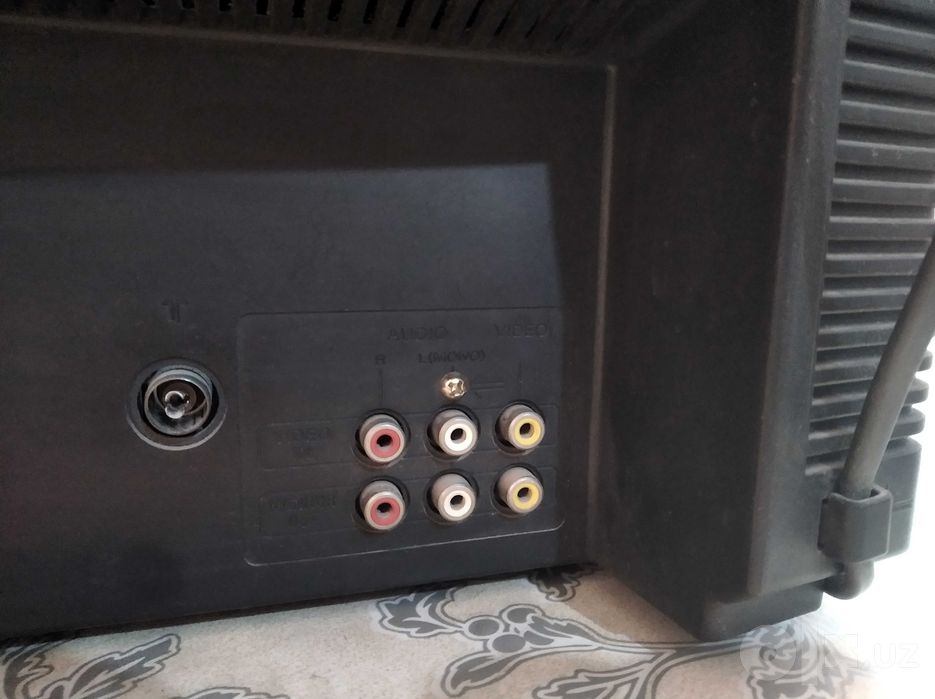Телевизор Sony (53см). Televizor.