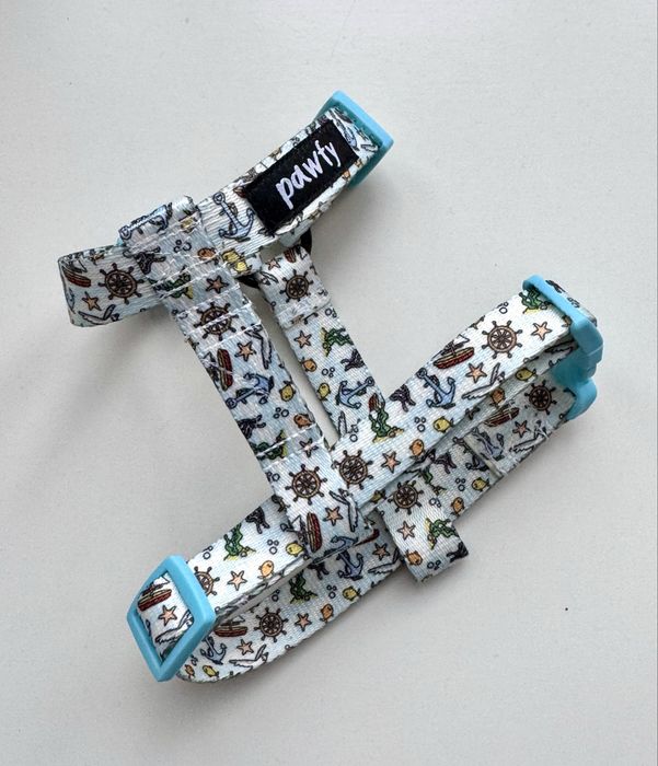 Дрешка за домашен любимец/нагръдник