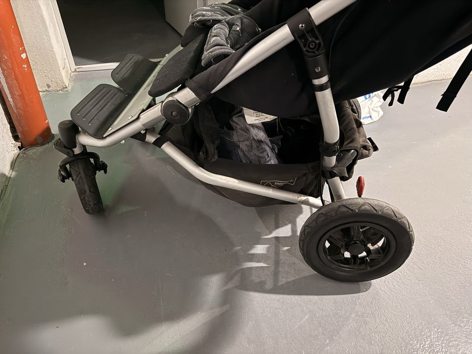 Бебешка детска количка за близнаци Mountain Buggy
