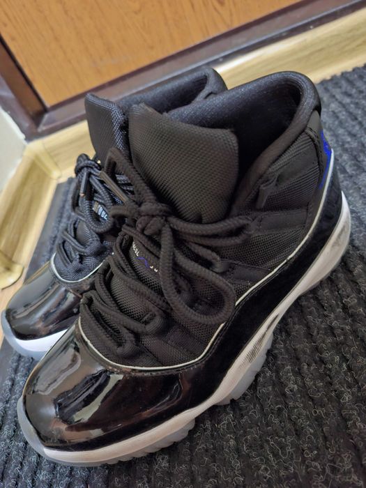 11 Jordan Blue black