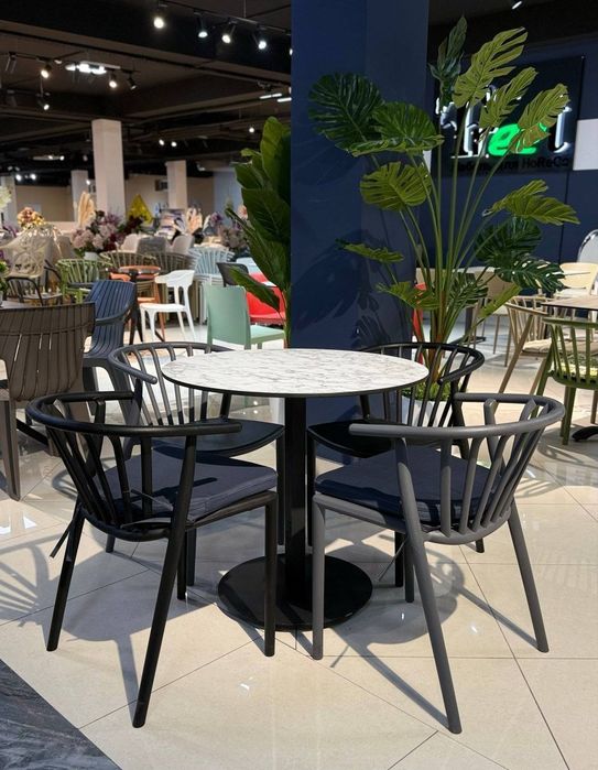 Plastmassa  stullar optom narxda 280000