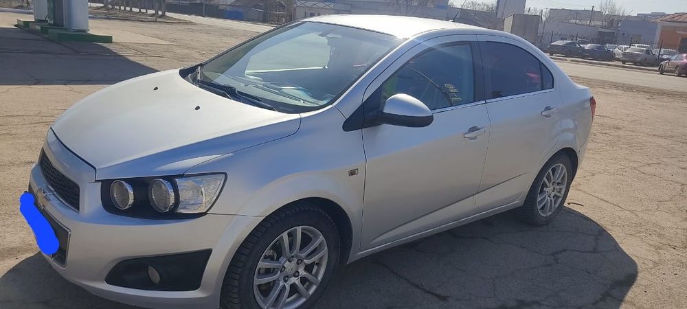 Автомобиль Шевроле Авео