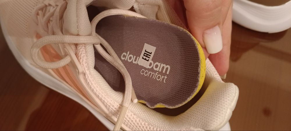 Кроссовки Adidas оригинал 37 размер