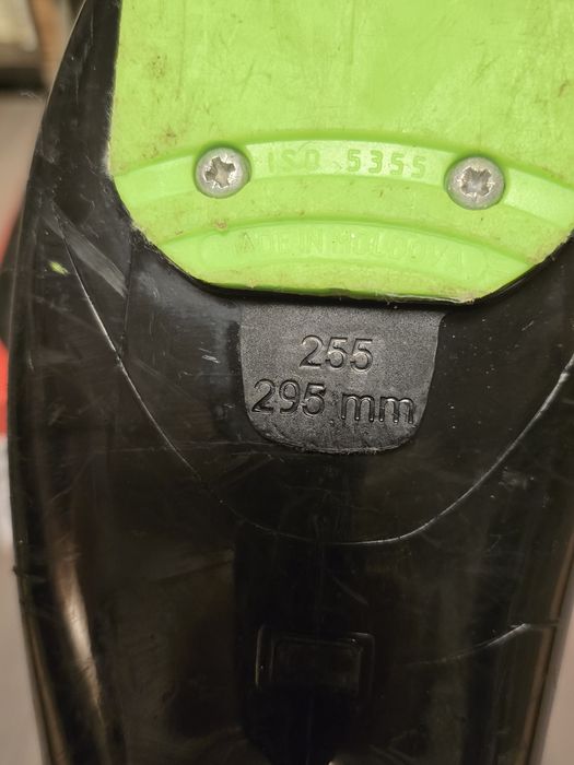 Vând clăpari Rossignol Comp Junior mondo 25