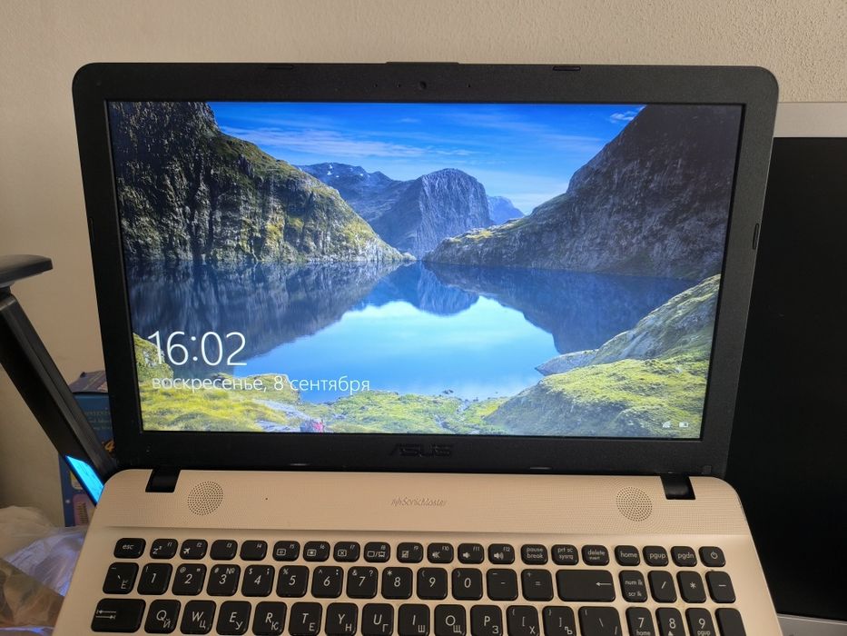 Ноутбук ASUS X541U