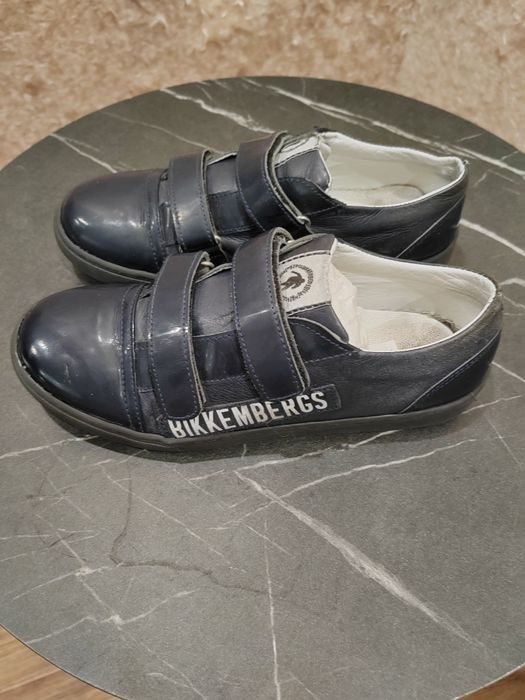 Продам! Макасины для мальчика подростка!