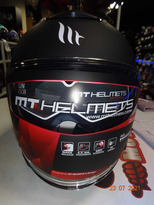 НОВО! Kаскa MT Helmets Thunder SV мото скутер мотор градска чопър