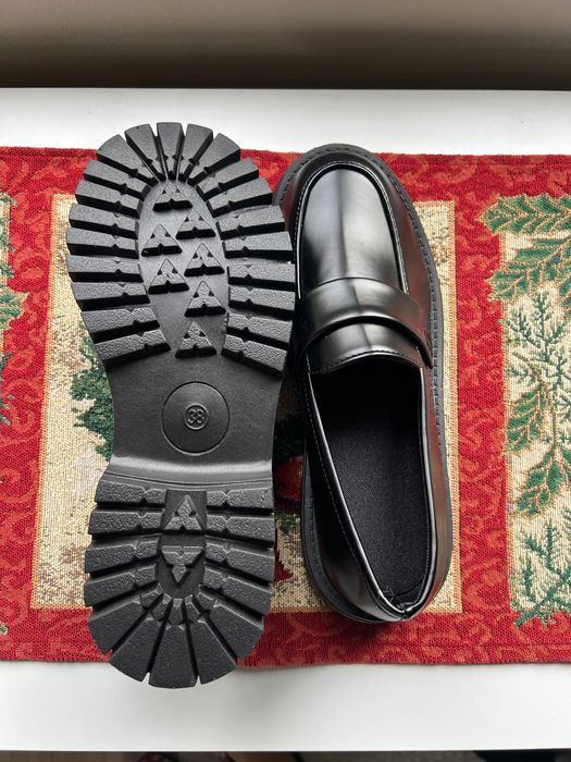 Дамски обувки 37