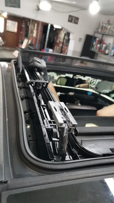 Reparații sisteme panoramice & cabrio