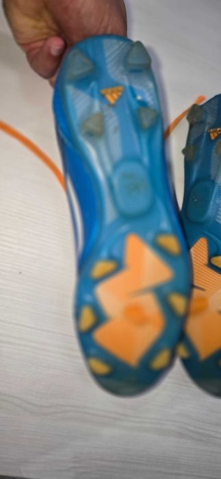 Футболни обувки Adidas F30