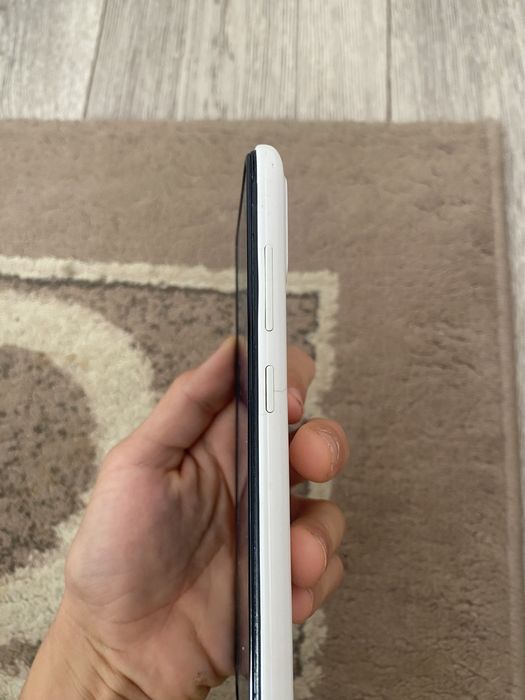 Продам самсунг а 11