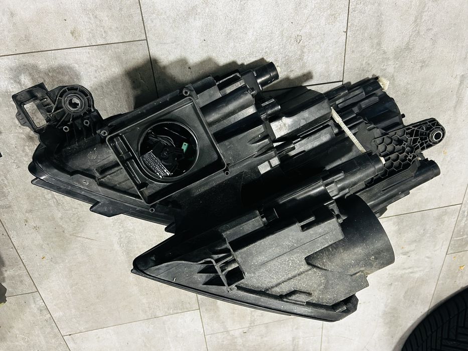 Комплект L&R фарове за Skoda kodiaq