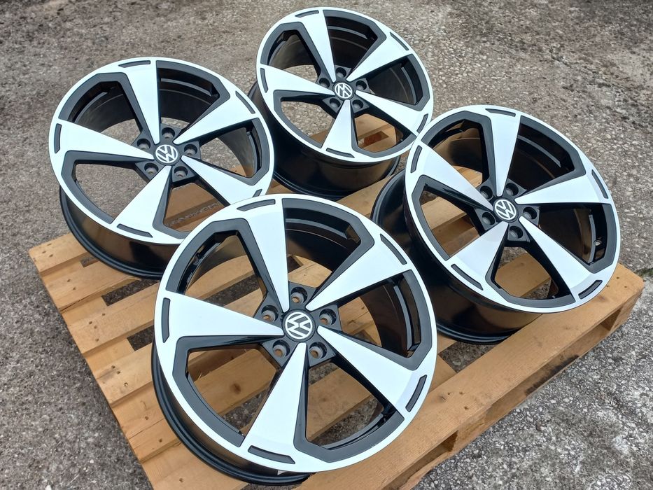 18  Vw Škoda 5x112 Golf GTI GTD Passat Tiguan Octavia Superb 8.0j et40