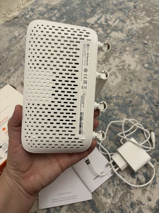 Продам Новый Роутер Xiaomi Router 4C (R4CM)