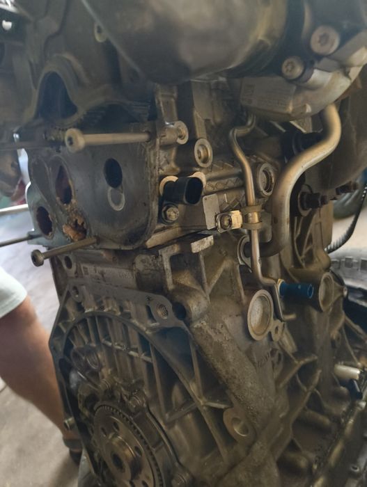 Двигател VW/Audi/Skoda/Seat 1.4 TSI EA211 – повреден колянов вал