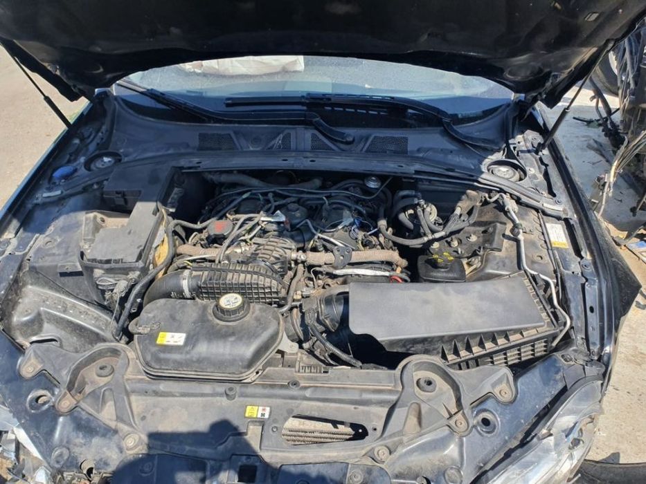 Dezmembrez Jaguar XF motor 2.7 TDV6  207cp 276dt dezmembrari piese cutie de viteze automata