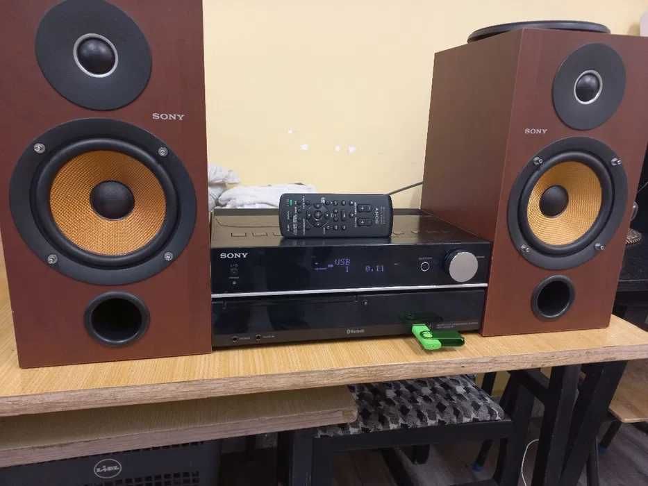 Sony CMT-HX70BTR - Micro Component System