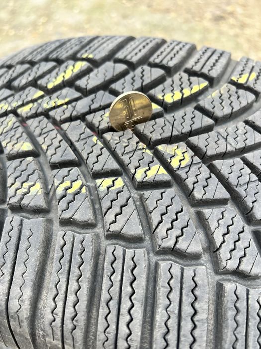 Vând 4 anvelope Iarna 2XBridgestone+2xContinental