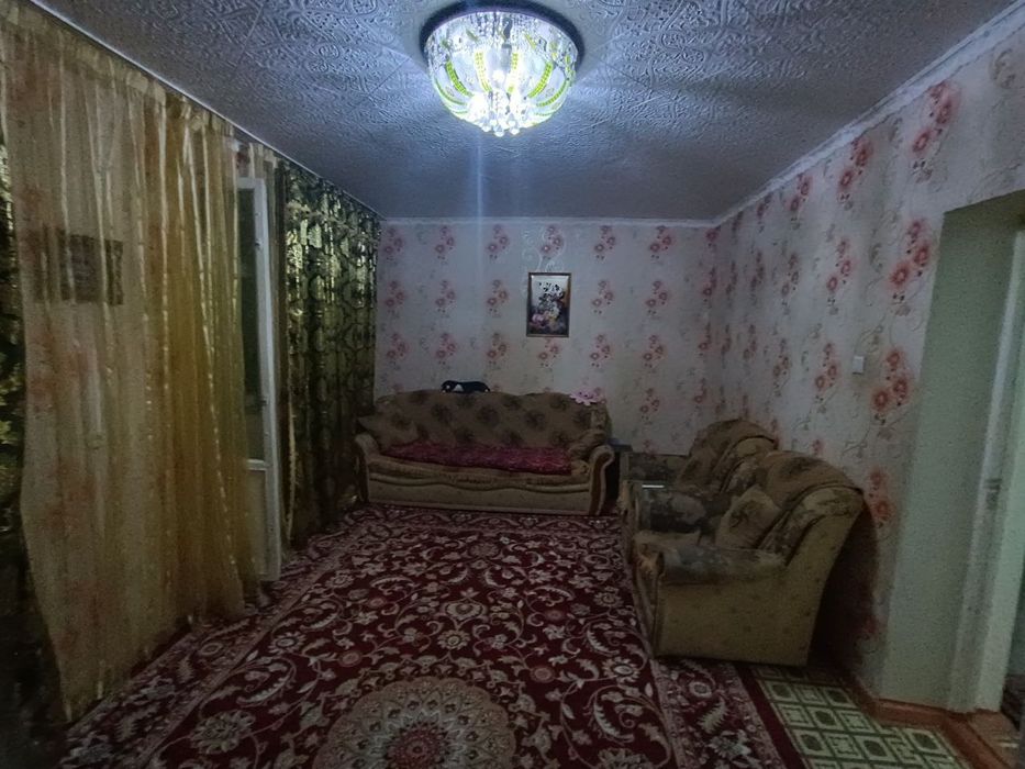 Продаётся 1 ком квартира