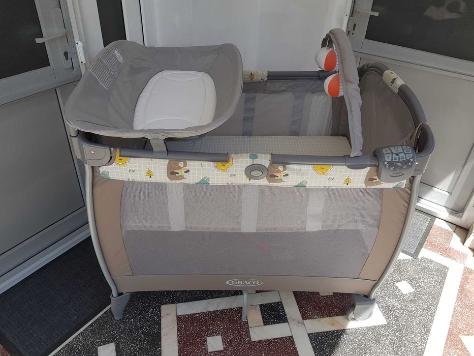 Patut Graco Contour Electra