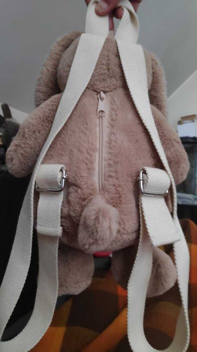 Zara Нова детска раничка зайче