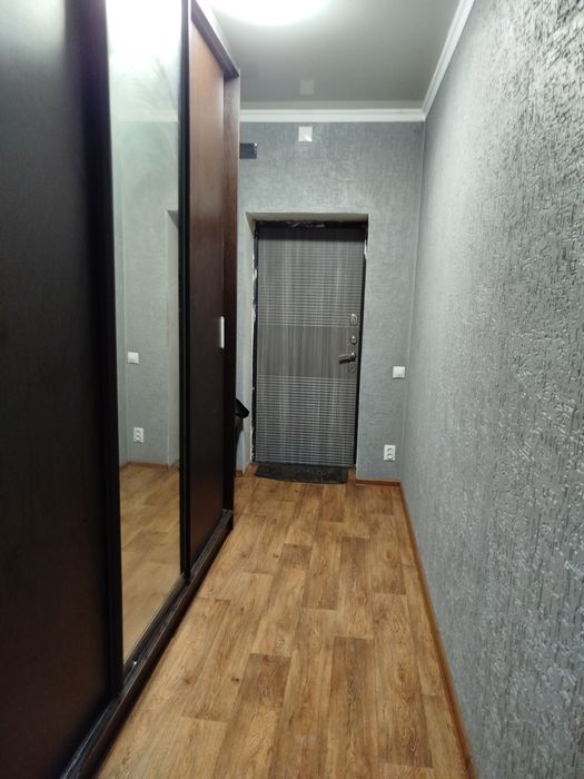 Продам квартиру в новодолинке