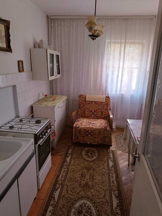Anunt vanzare apart. 2 camere Suceava