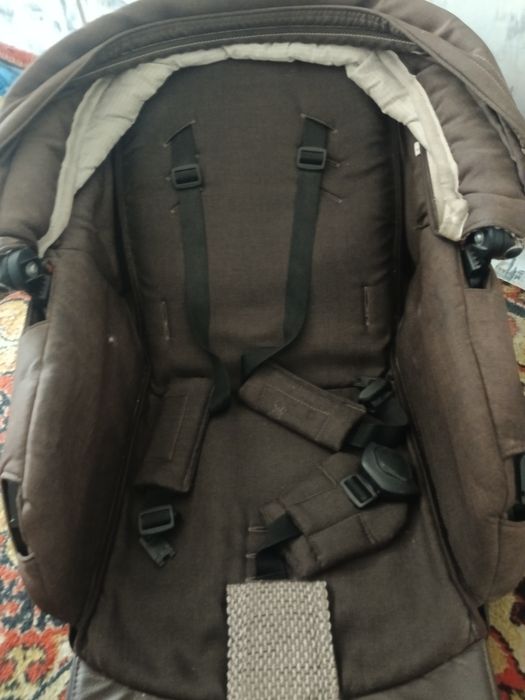 Продам коляску тройку