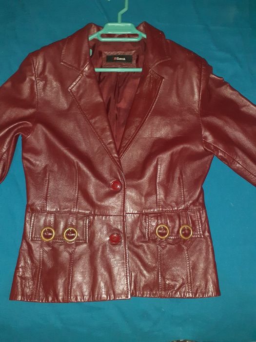 Geaca piele culoare grena