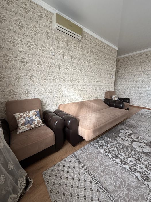 Продается Диван+2кресла