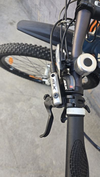 Велосепед горный cube reaction рама19 колеса29