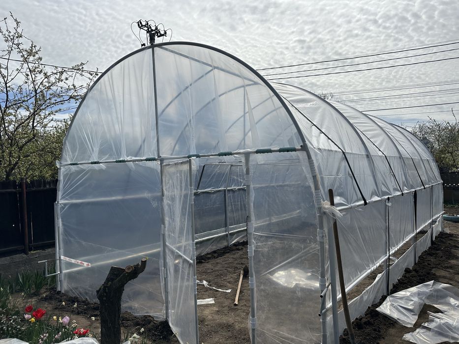 Arcade solarii la comanda